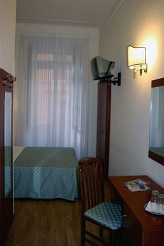 La Girandola Couette-café Rome